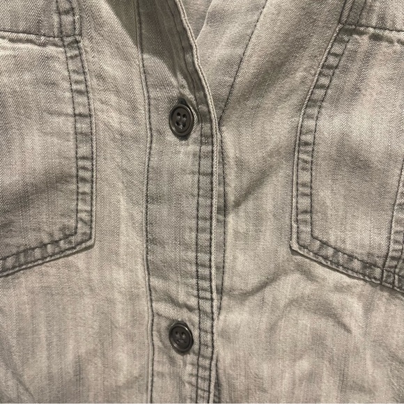NWT soft surroundings gray ombré button up chambray top size XL (FLAW) - Picture 4 of 7